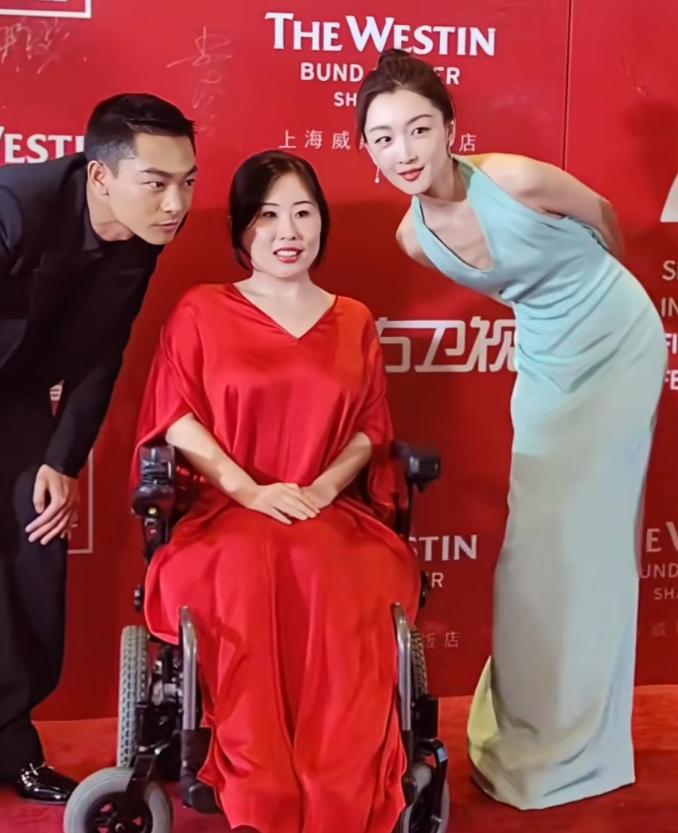 周冬雨经历了很长的低谷期,太妹后来怎么样了