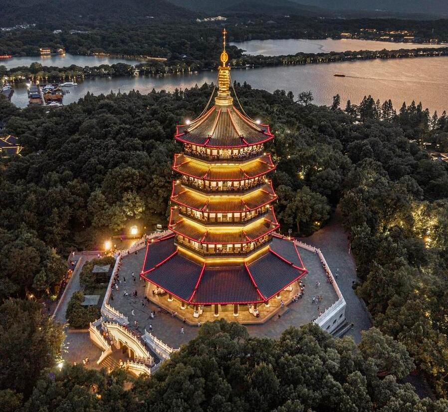 古代神话中,蛇妖多为性淫女妖,为何白娘子和她们却大相径庭?