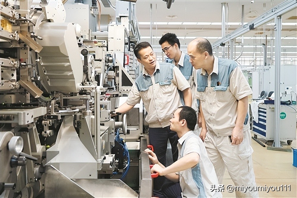 卷烟厂、*草烟**公司、*草烟**专卖局…*草烟**行业有多香？看完长见识了