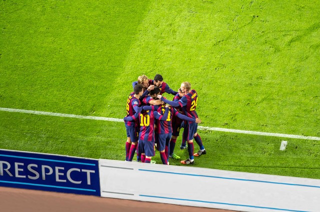 诺坎普奇迹逆转大巴黎6-5,巴塞罗那绝杀大巴黎诺坎普