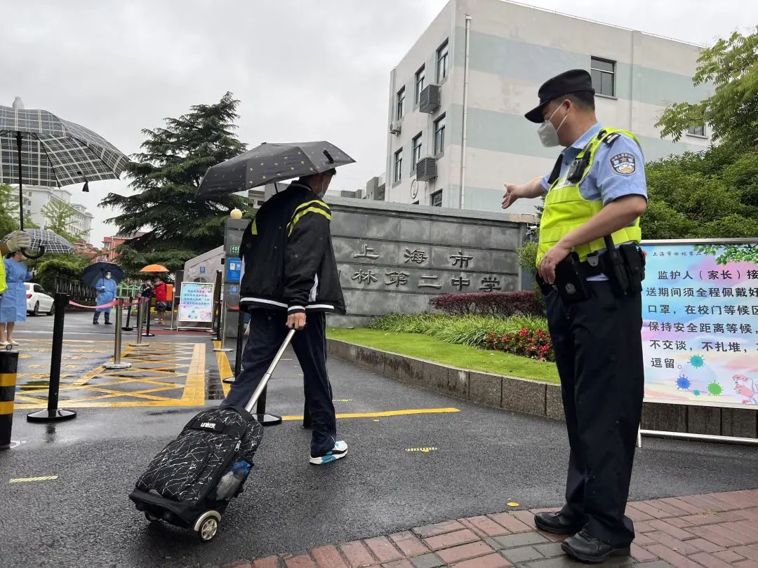 同学好久不见又相聚的说说,同学好久不见作文600字初中