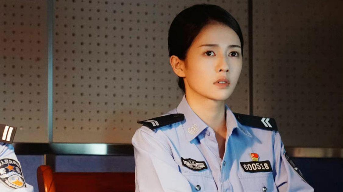 警察荣誉里警察工资多少,一般的派出所的民警一般年薪多少