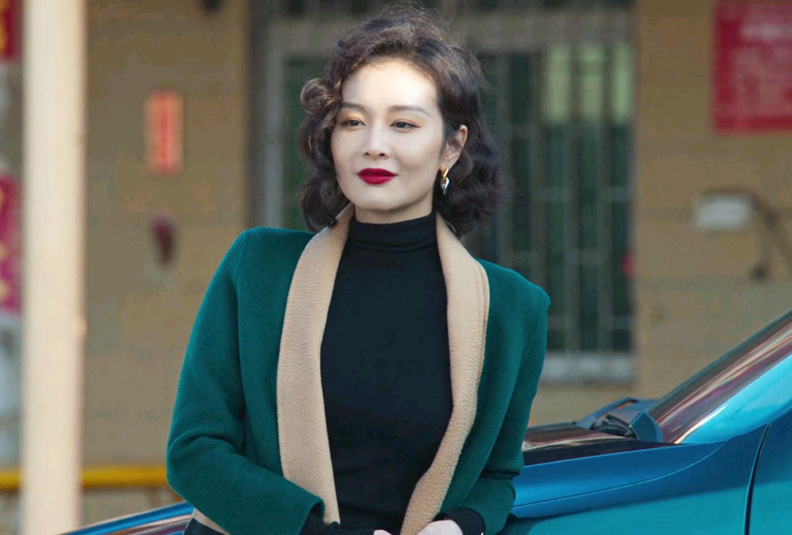 大嫂高叶刚翻红,大嫂高叶成名