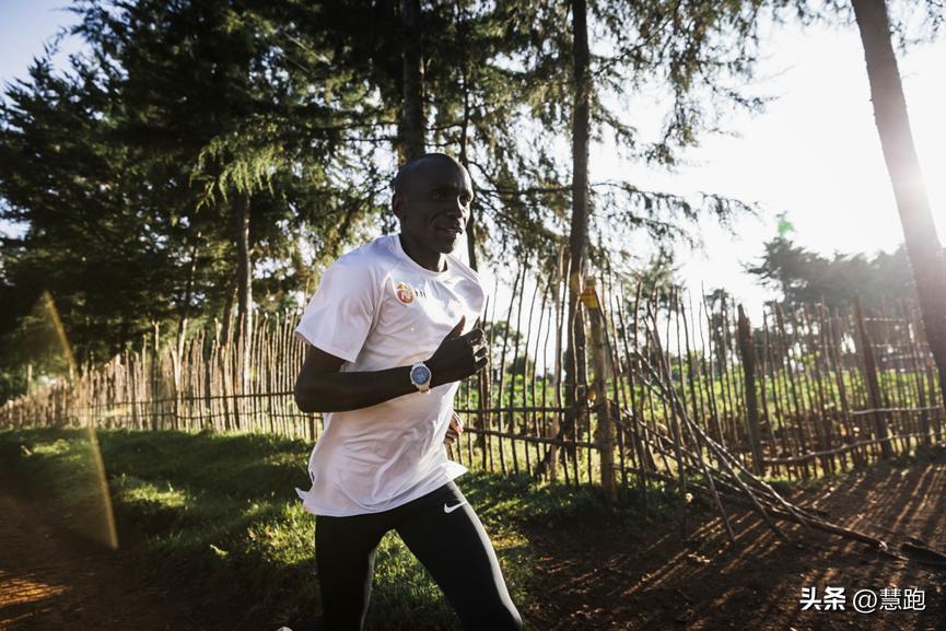 亚洲前十女子1500米世界纪录,女子1500米新世界纪录