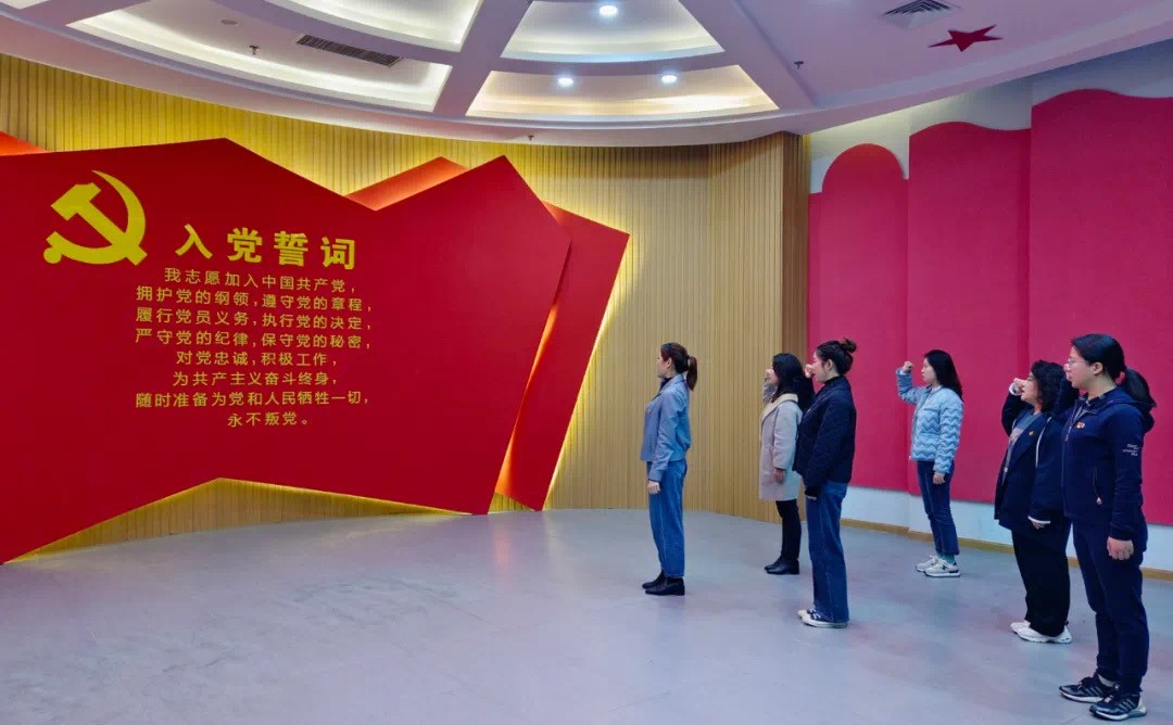 泰州市太湖路幼儿园：以*党**建引领，推动保教高质量发展