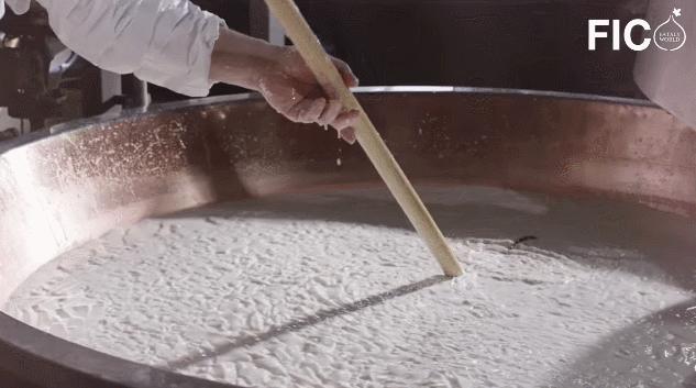 迪士尼乐园二合一美食,世界十大迪士尼乐园美食