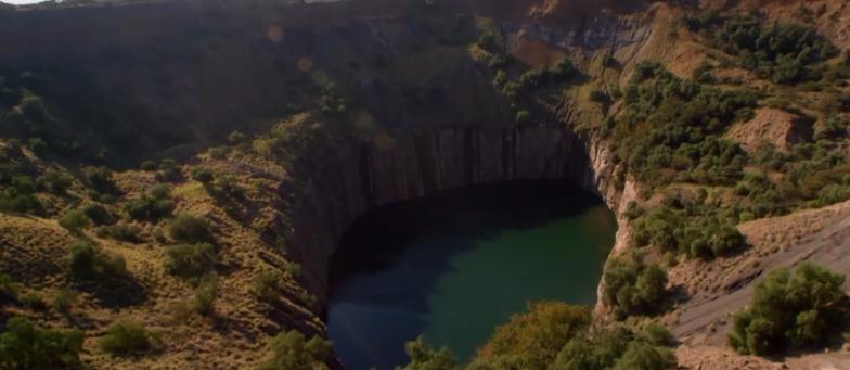 最奢华的“蓝色”列车：乘坐的人非富即贵，40个小时花费3万多