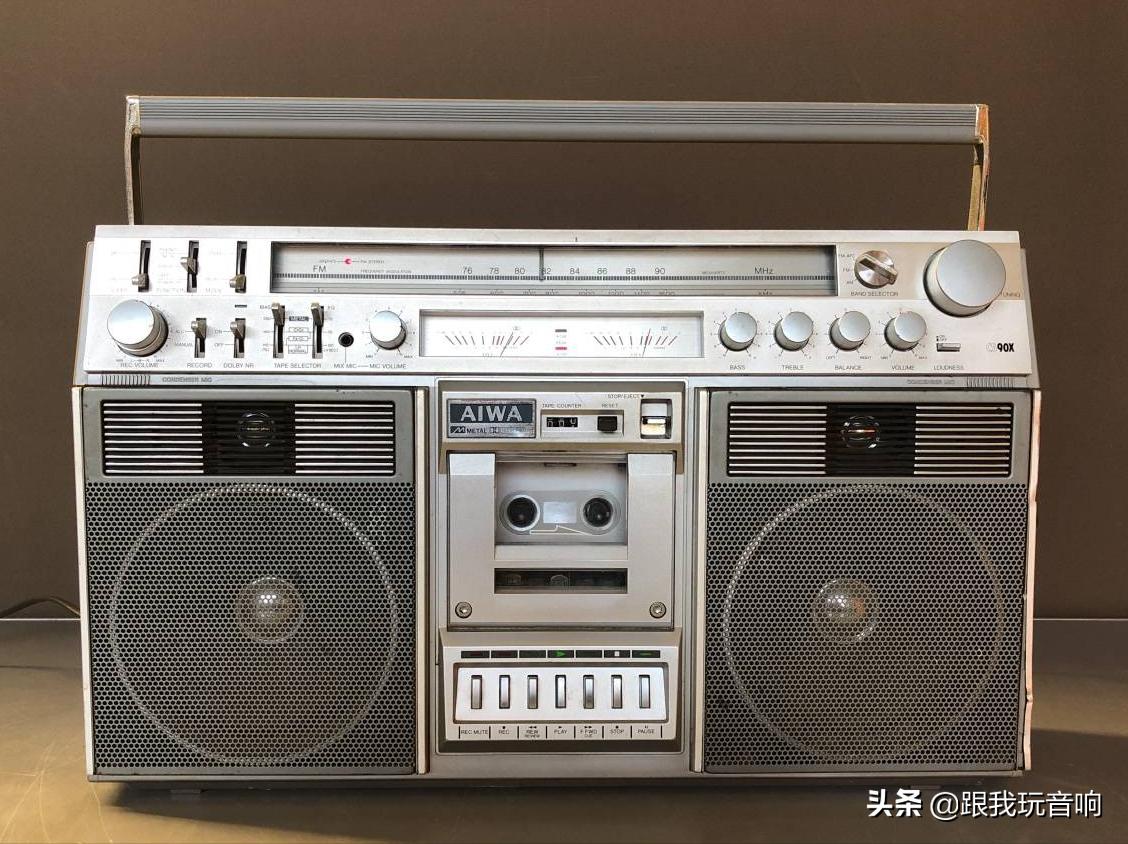 爱华AIWACS-90X经典双UV表单卡收录机