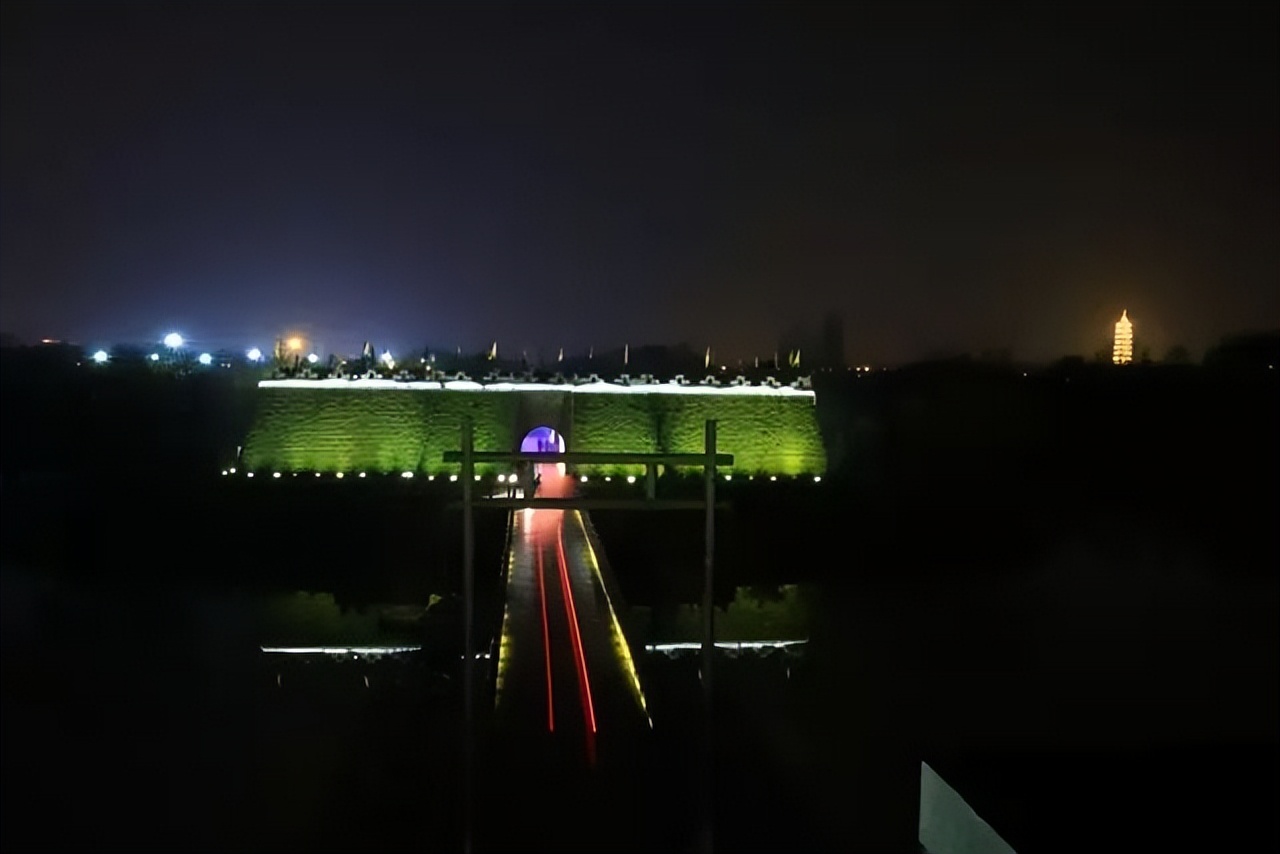 夏日“夜游”正当时，宋夹城“夜场”时段邀你一起嗨