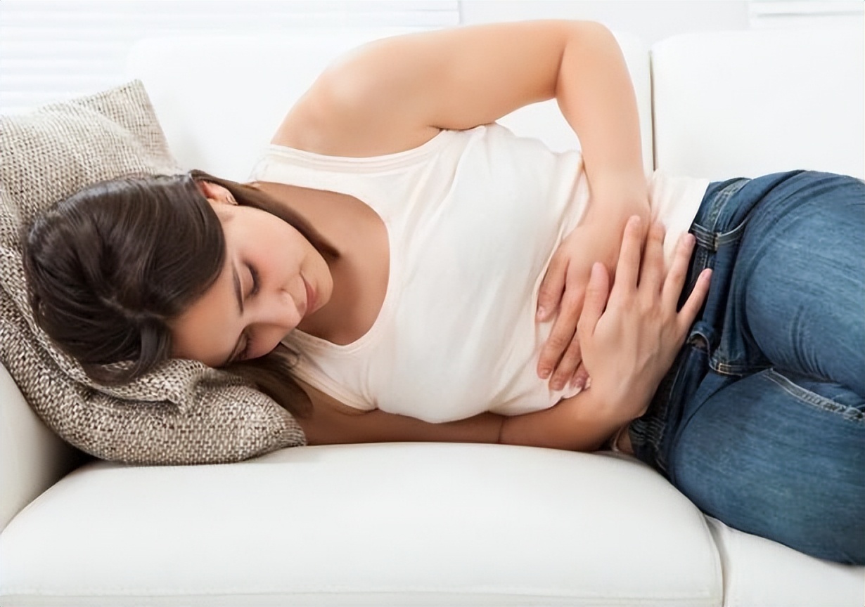 大姨妈结束以后一直有褐色分泌物,为什么月经结束后有褐色分泌物