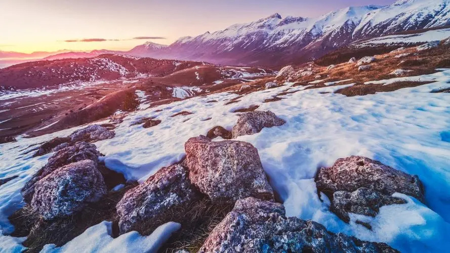 古人夜壶是怎么用的,古人是如何使用夜壶的