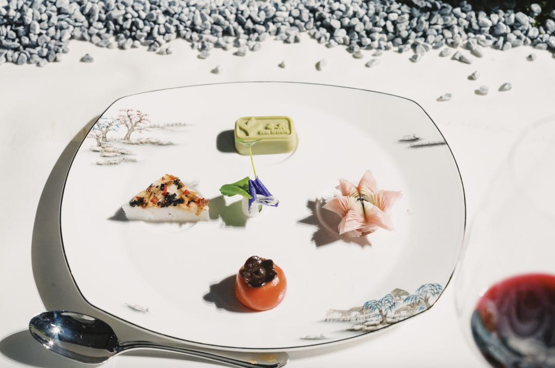 这几道点心，叫做惊鸿一瞥