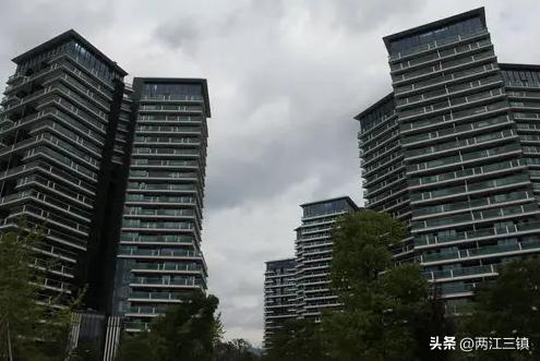 唏嘘曾经的成就,武汉别墅天花板