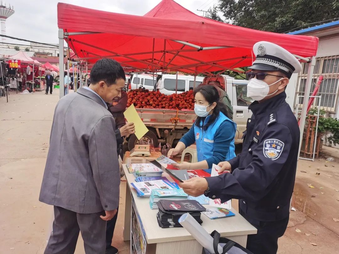 引摊入市,引摊入市优缺点