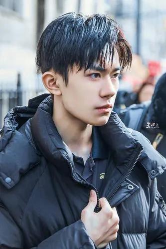 易烊千玺谦逊视频,易烊千玺的低调