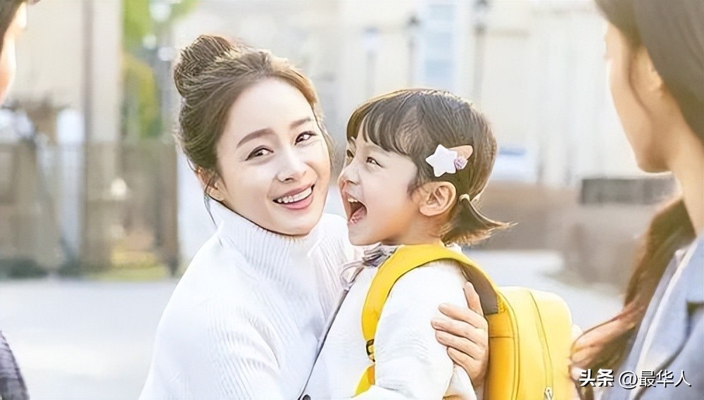 韩国第一美人金泰熙年轻,韩国公认第一女神金泰熙