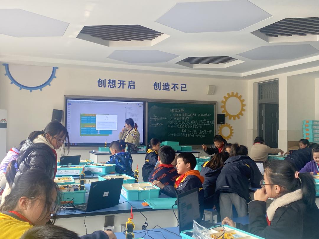 乔司小学,乔司启文小学和杭海路小学