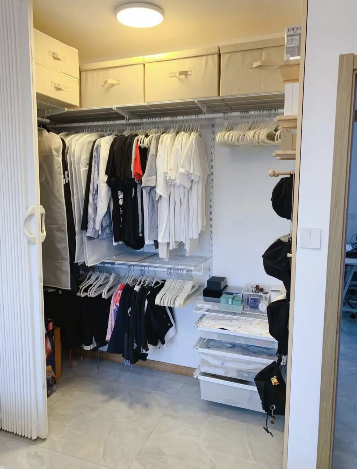 房屋装修低成本简单大气,高大上的卧室装修更省钱