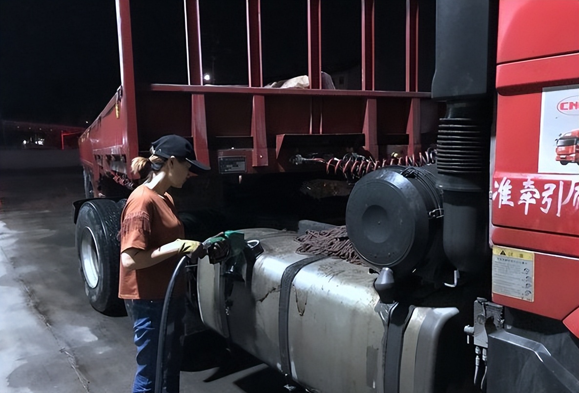 卡哥卡嫂怎么去世的,卡哥卡嫂事件