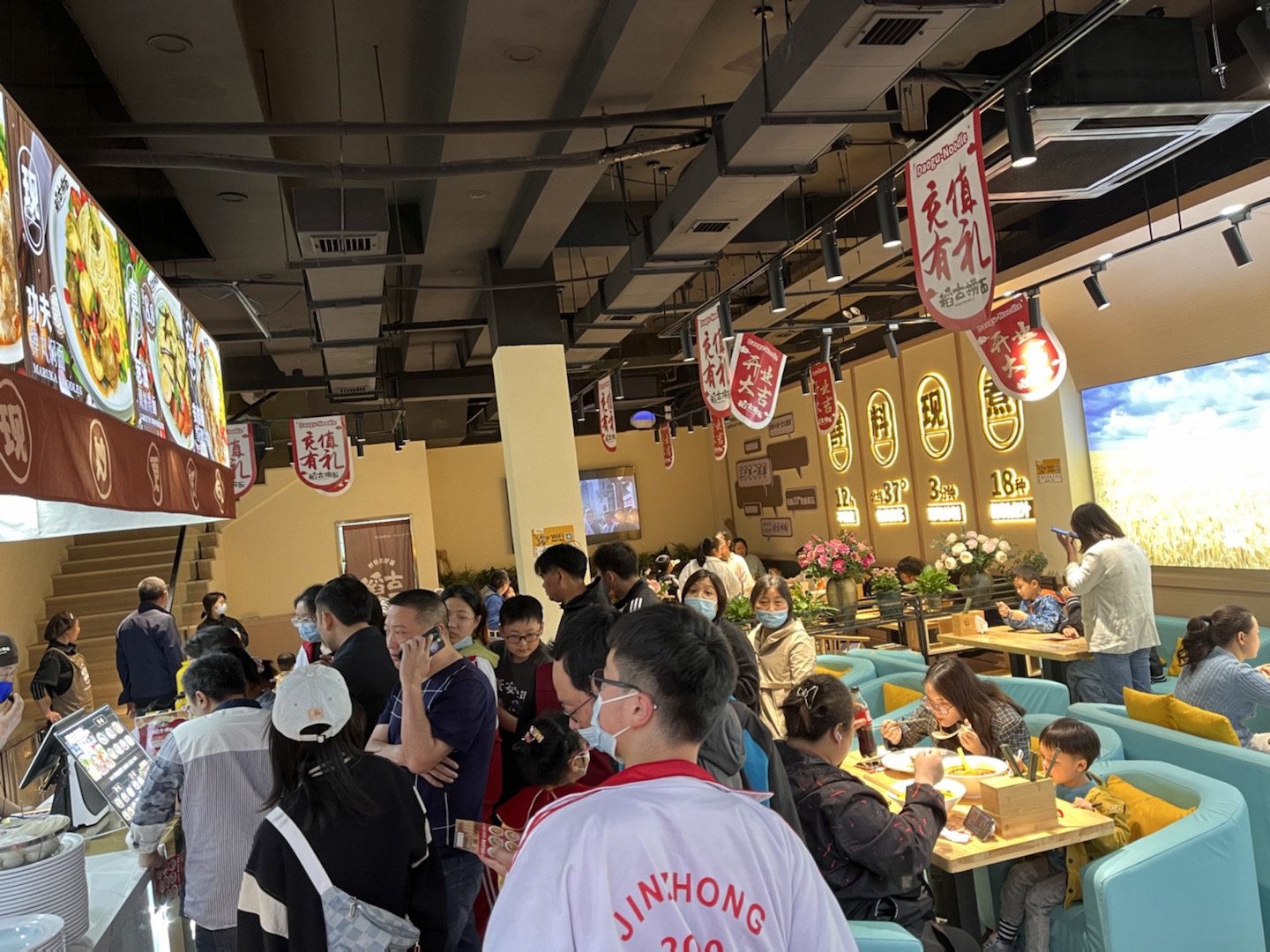 创意餐饮创业商机,餐饮创业成功案例