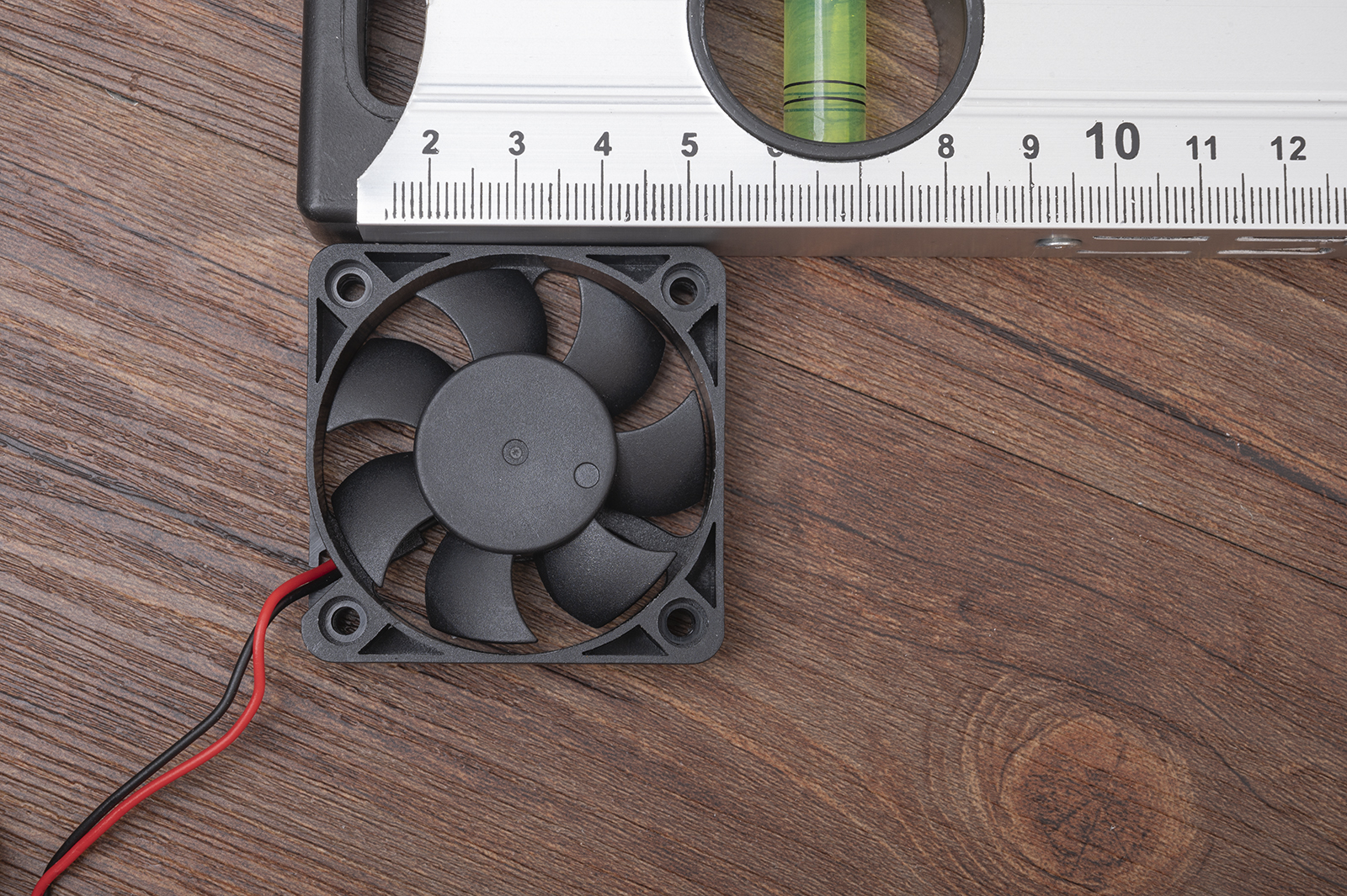 常用数据备份方式磁盘阵列,raid磁盘阵列到底哪个安全