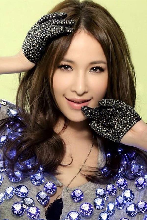 萧亚轩出道17年换了多少任男朋友,萧亚轩一定有她的过人之处