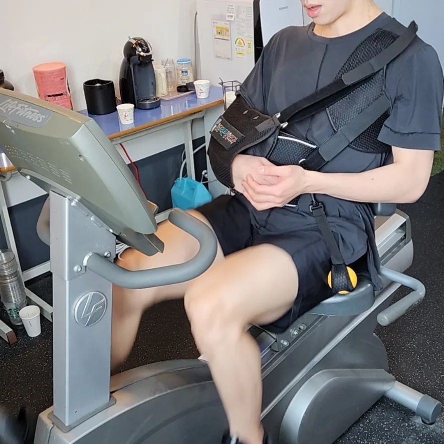 林孝俊微博发的训练视频,林孝埈增肌