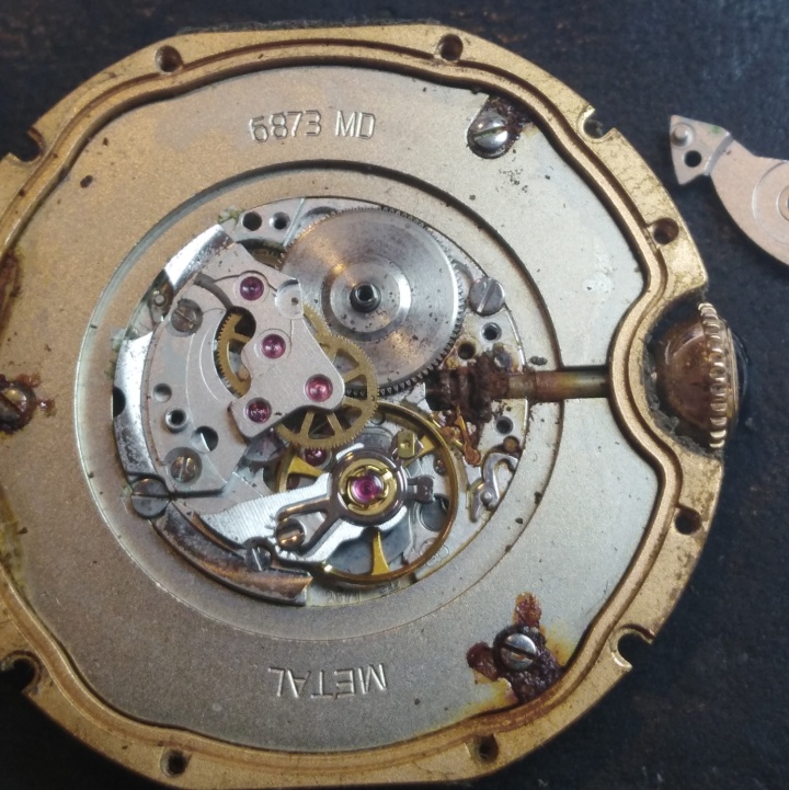 机械表戴久了的常见维修问题,机械表走时不准如何修理