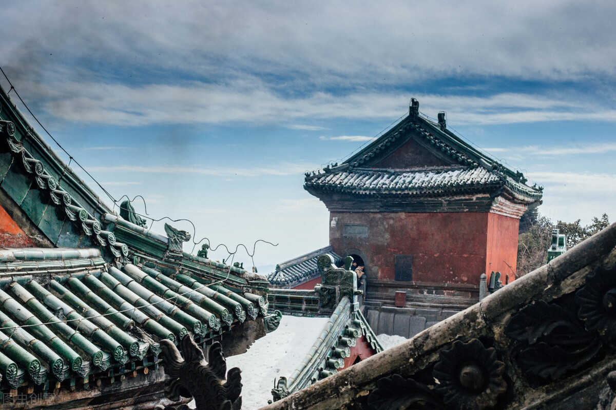 国内人气最旺的十大宗教名山,国内人气最旺十大名山