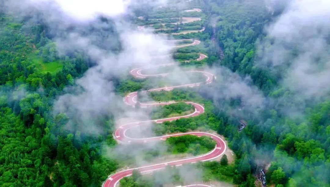 阿坝州十三个县哪个县最大,阿坝州十三个县城全景