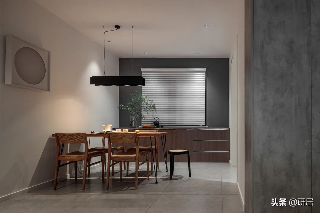 哪种风格的装修让房子看着亮堂,简装便宜的装修风格