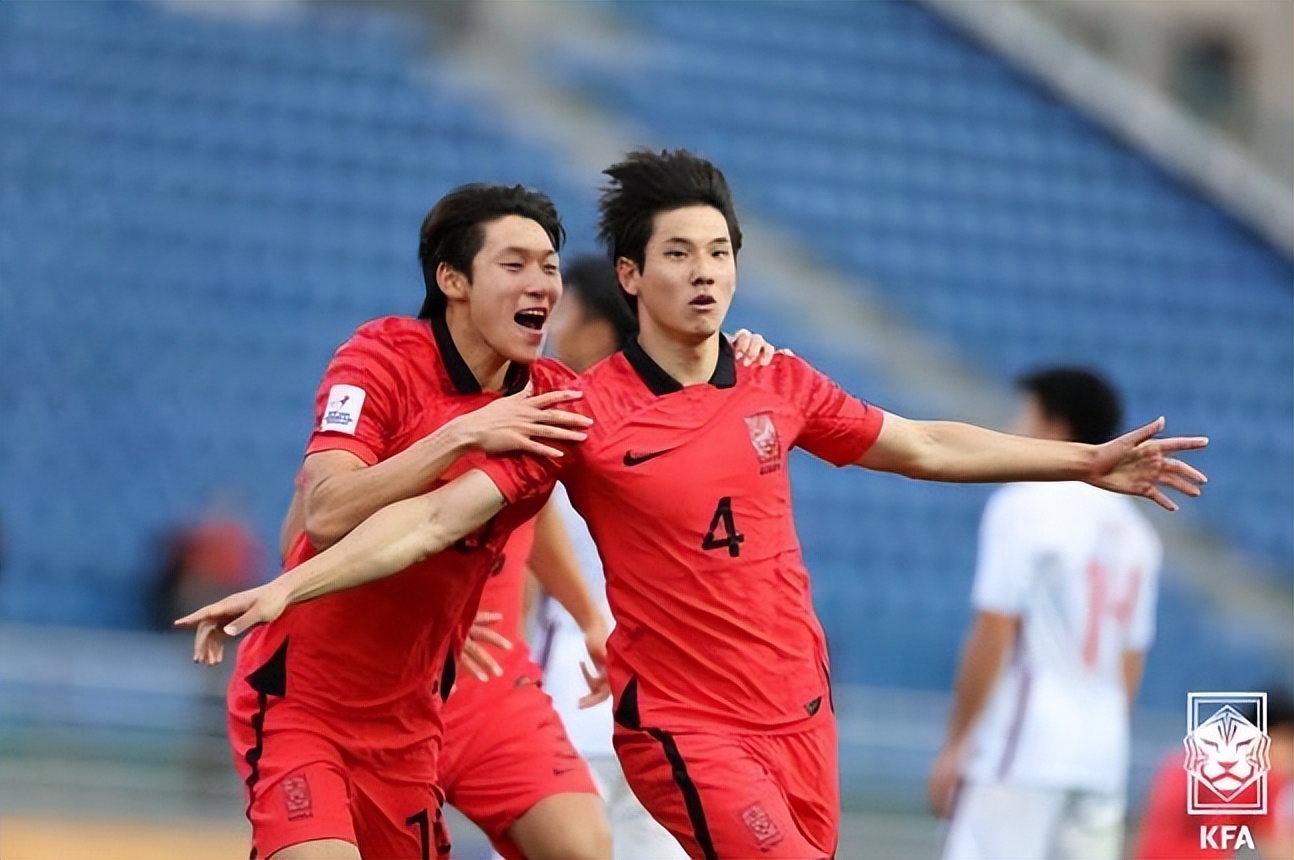 韩媒盘点中国足球被吐槽,韩媒评犯规