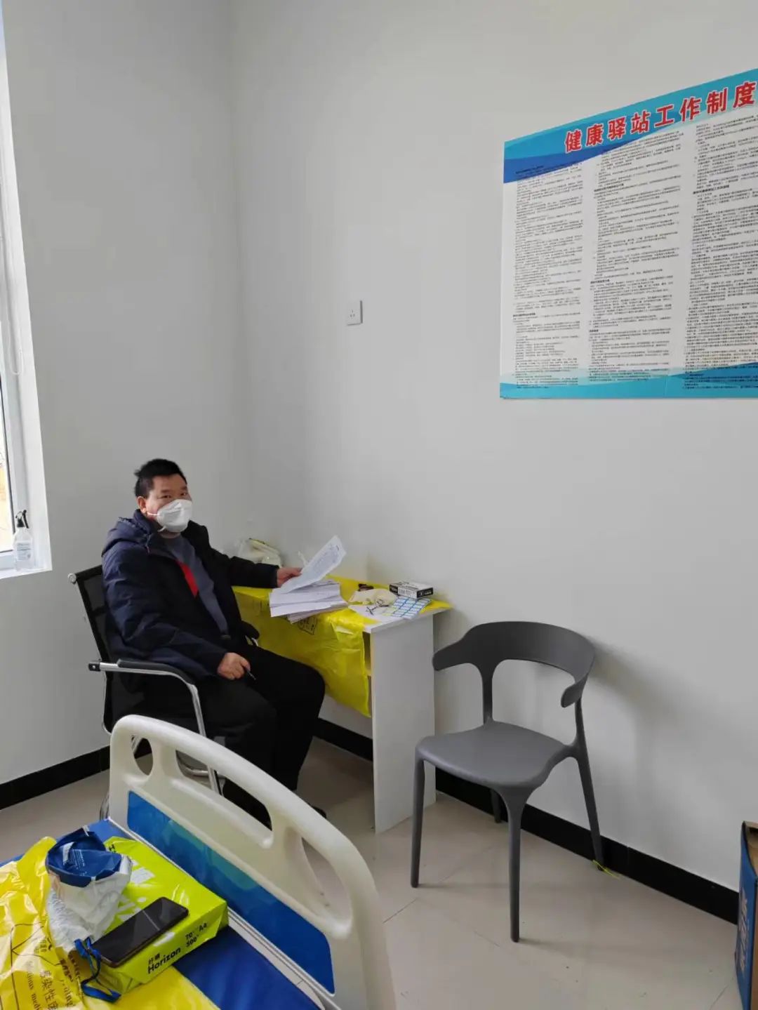 让爱和温暖在方舱延续——记锦州市方舱医院E区管理点点长魏现民