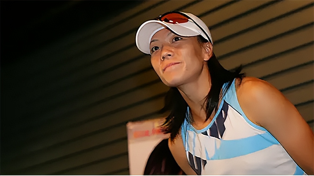 43岁前女足国脚张欧影成长经历,中国女足7号张欧影