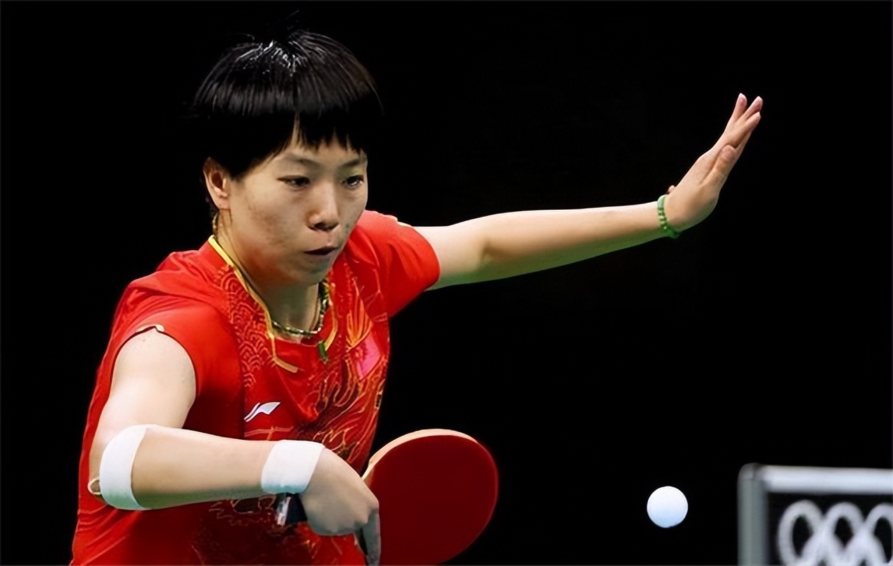 李晓霞得过多少世界冠军,李晓霞成长经历