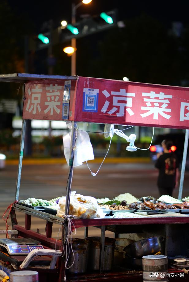 高新大都荟摆摊夜市在哪个位置,高新大都荟摆摊