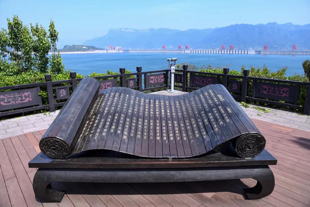 只知道武汉？这才是湖北最安逸的小城，景美物价低，太适合养老了