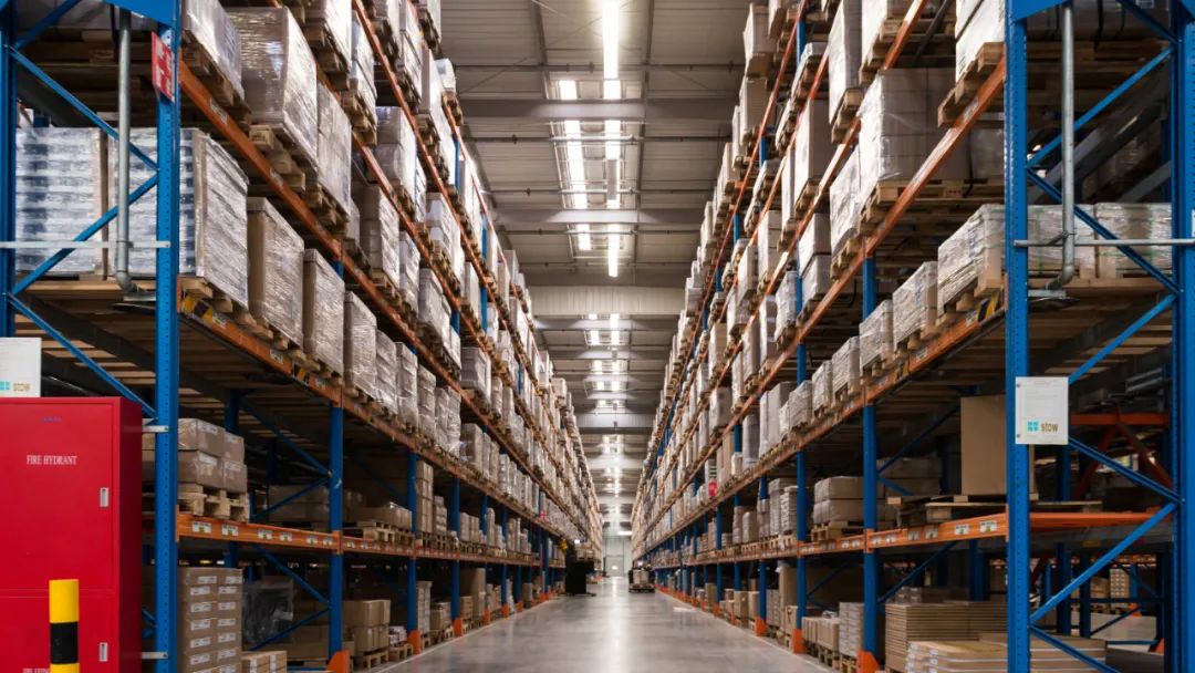 “快递企业出海恰逢其时”：在世界物流的大局中，大有可为