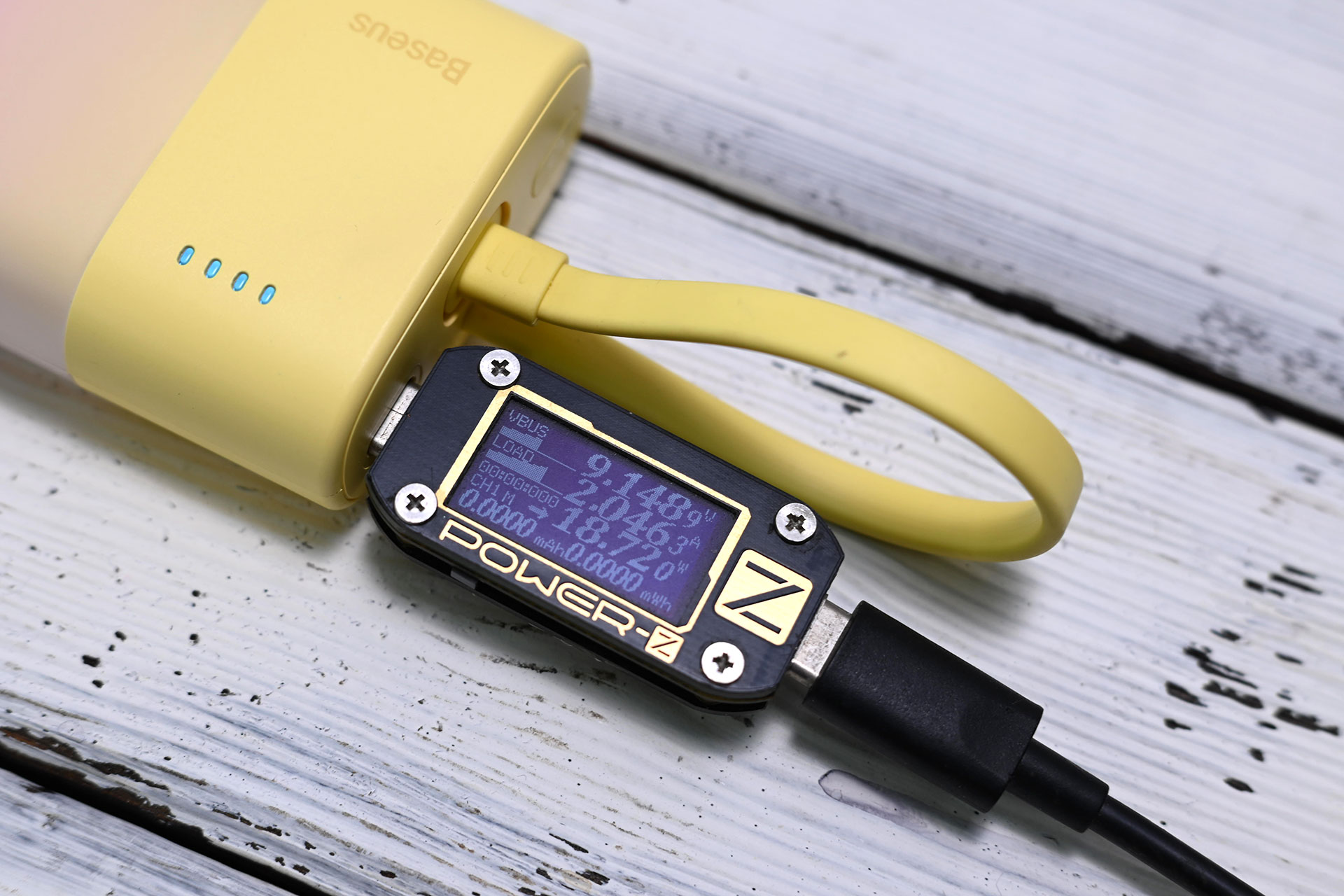 大容量快充移动电源随身携带,便携带线充电宝倍思