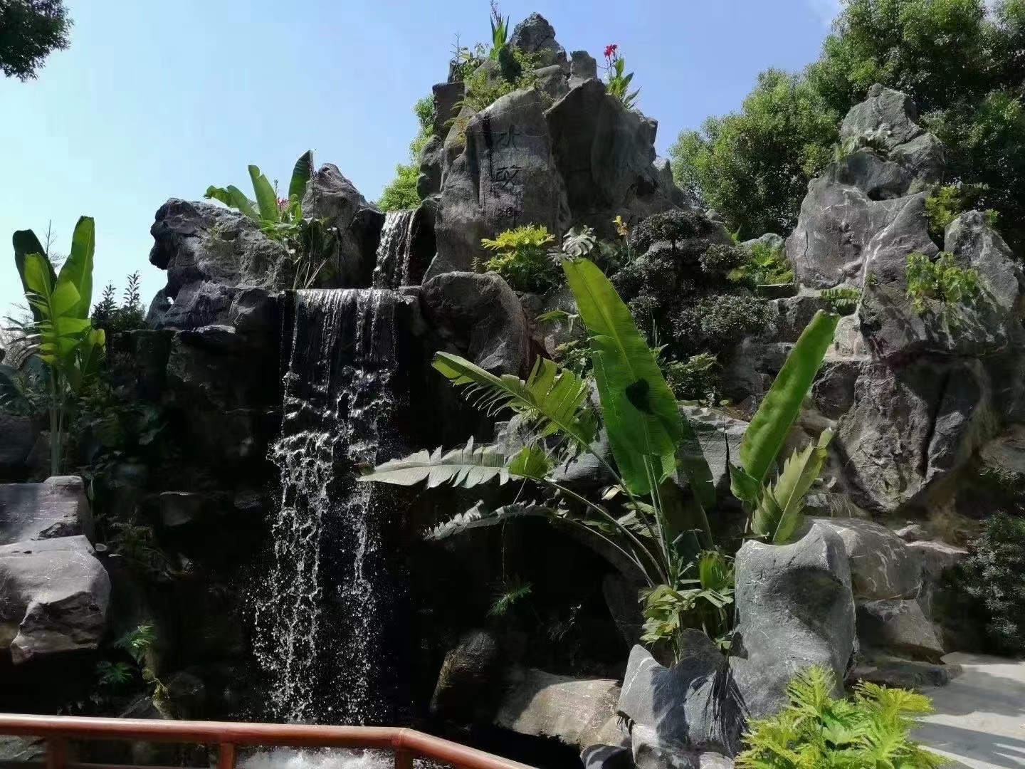 太湖石园林景观价格,太湖石园林庭院假山造景石