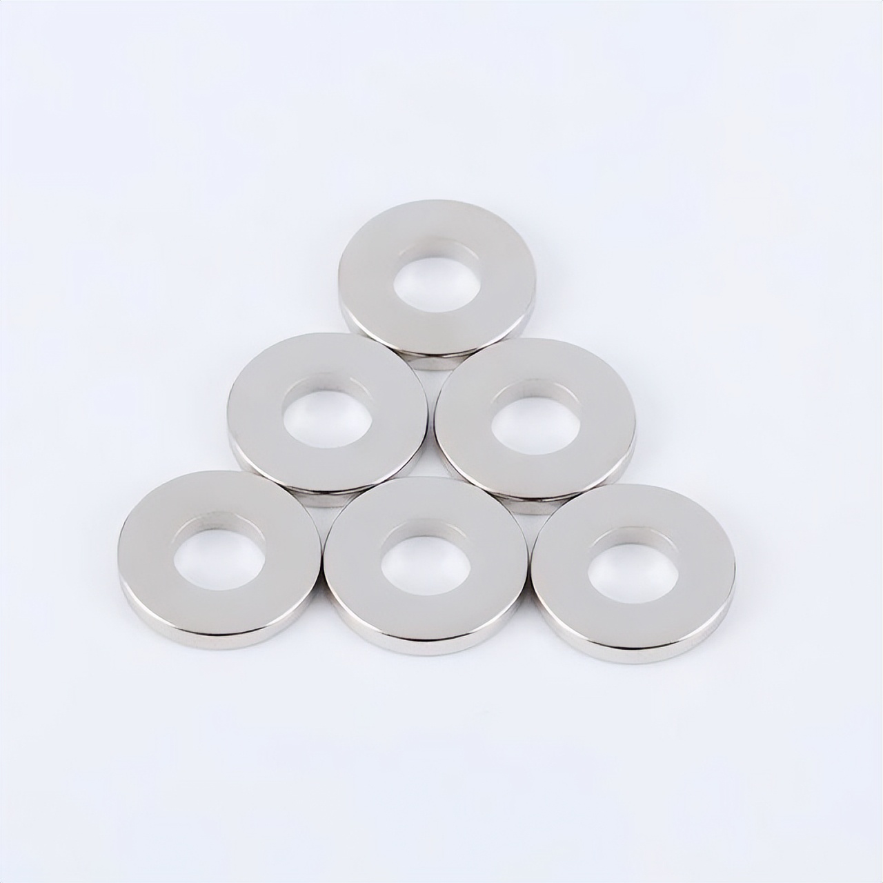 永磁体是什么原料,永磁电机中使用的永磁材料主要有