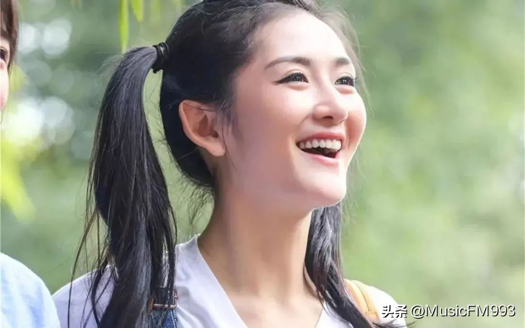 有她的地方就有阳光,有她的地方就一定有我的身影