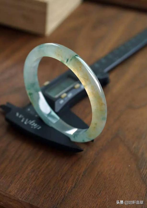 手镯圈3大新行话：泥鳅背、桂花糕、冰糖雪梨，多少人懵圈了？