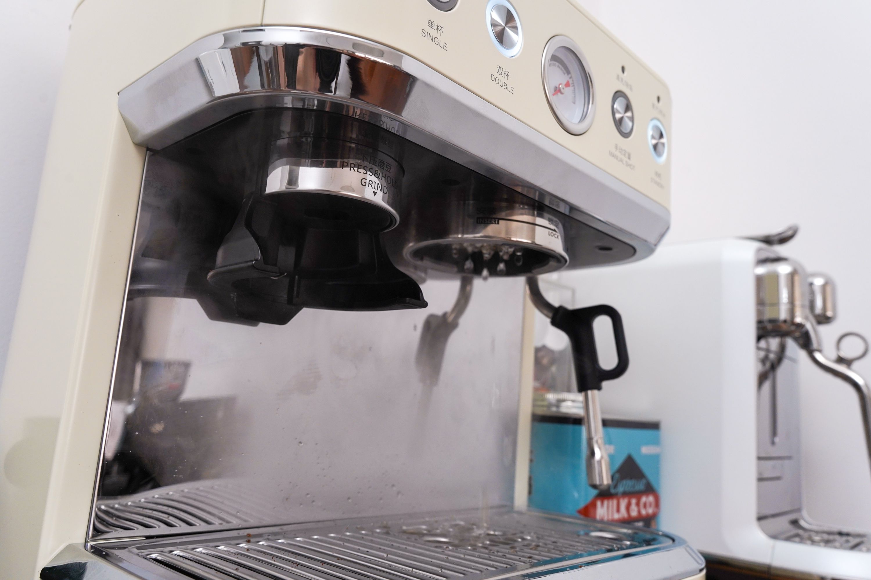 轻松玩转半自动咖啡机！一文搞懂半自动咖啡机的选购、使用与维护