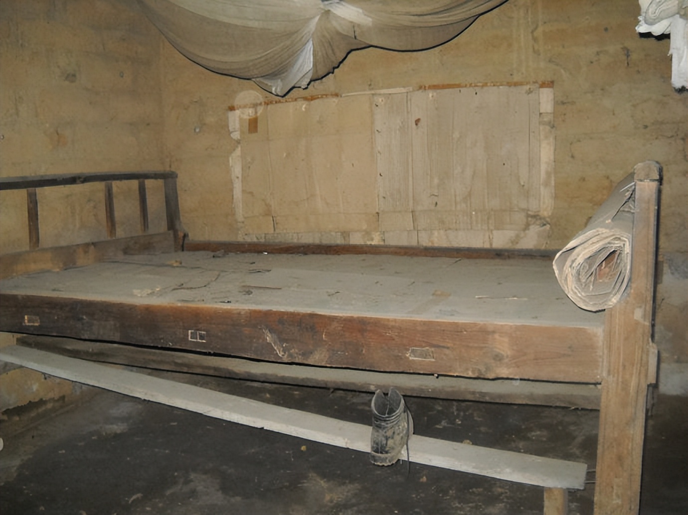 溥仪的一生详细解说,溥仪末代皇帝的传奇人生