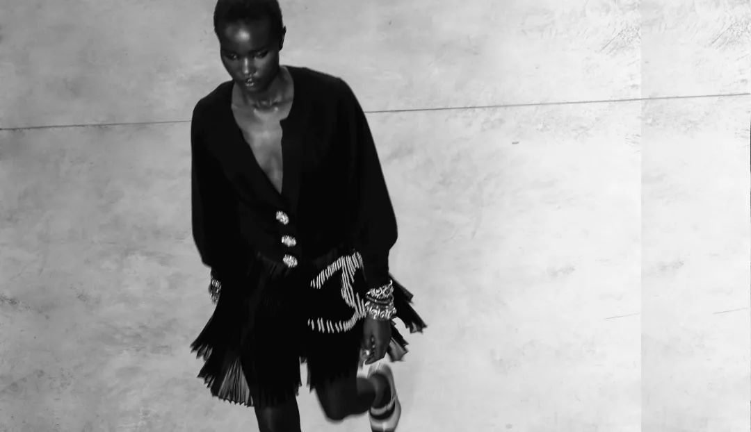 香奈儿2017早秋手工坊,香奈儿高级手工坊发布会视频