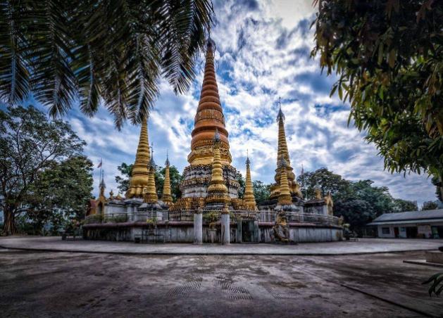 现在去云南边境旅游安全吗,亲身经历云南玩什么好