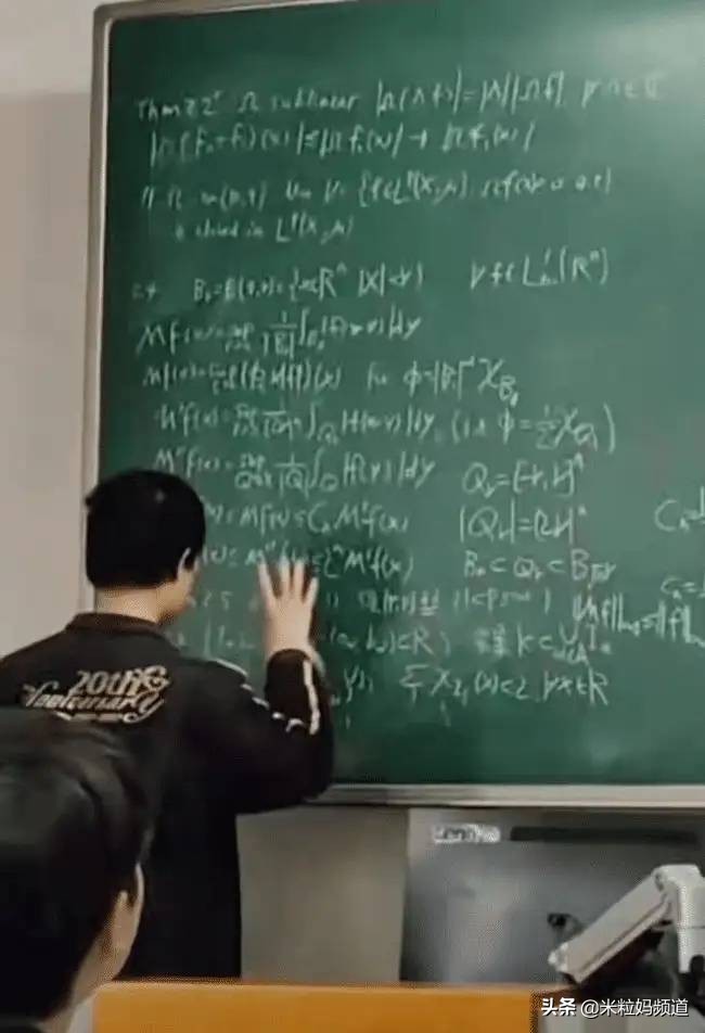 b站被占领了,b站被小学生弹幕毁掉