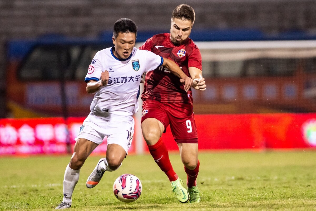 南通支云队内国脚,南通支云宋浩宇耿祥龙抖音直播