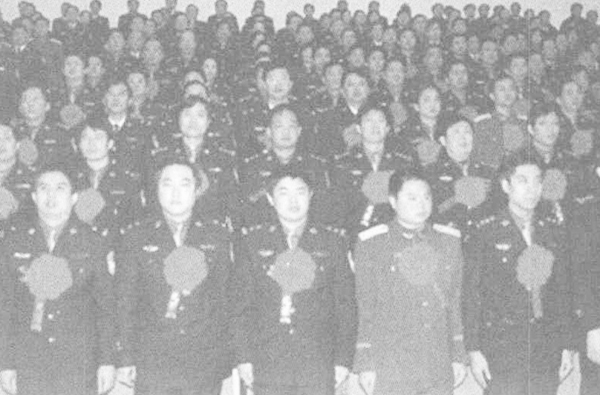 水泥下的秘密,水泥地下挖出的秘密